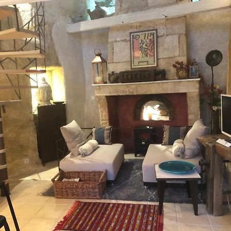 Troglodyte Loft 2 Apartment Thore-la-Rochette Bagian luar foto