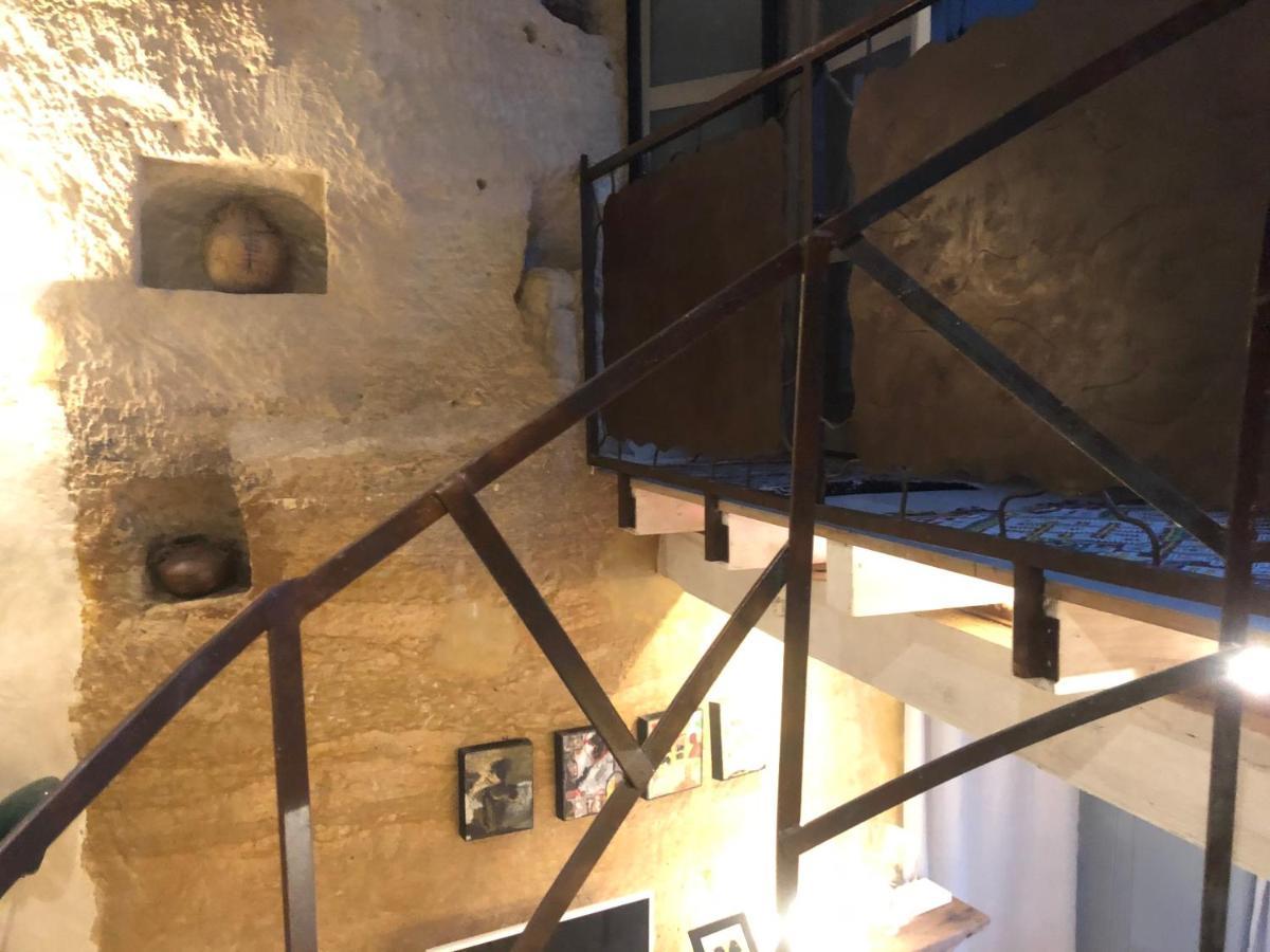 Troglodyte Loft 2 Apartment Thore-la-Rochette Bagian luar foto